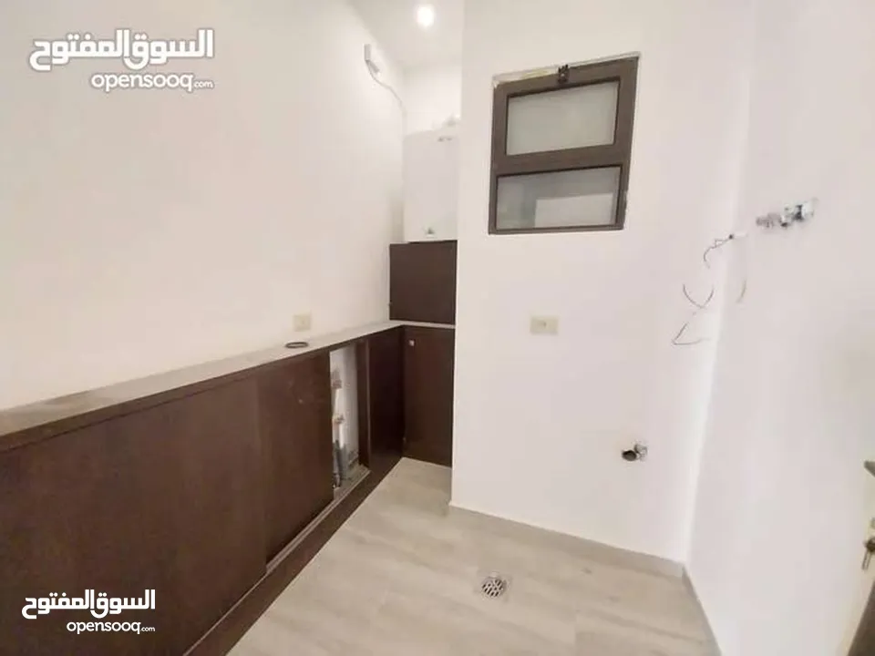 شقة جديدة فارغة للأيجار طابق اول  ضاحية النخيل - 180 م - (823)