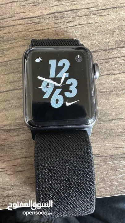 ساعة apple series 3 38mm nike edition