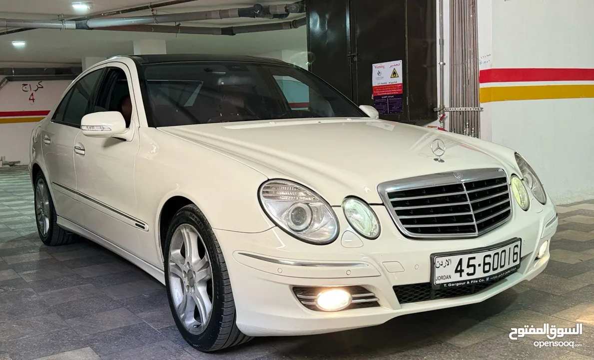 مرسيدس بنز e200 افنجارد amg بحالة الوكالة