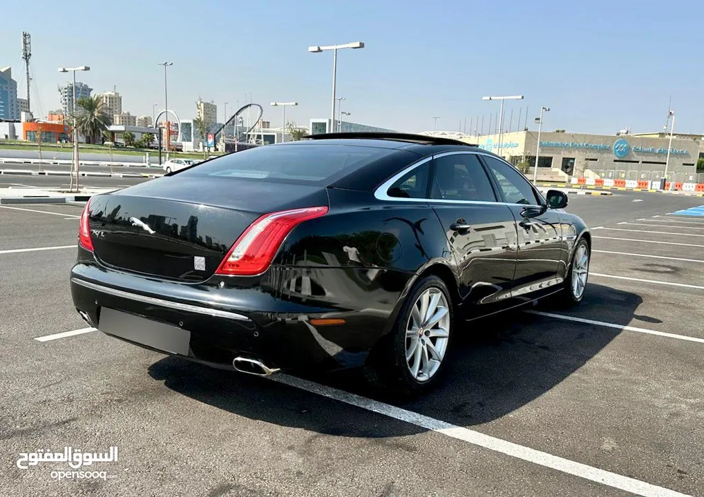 جاكوار XJ L 2012 العداد 174