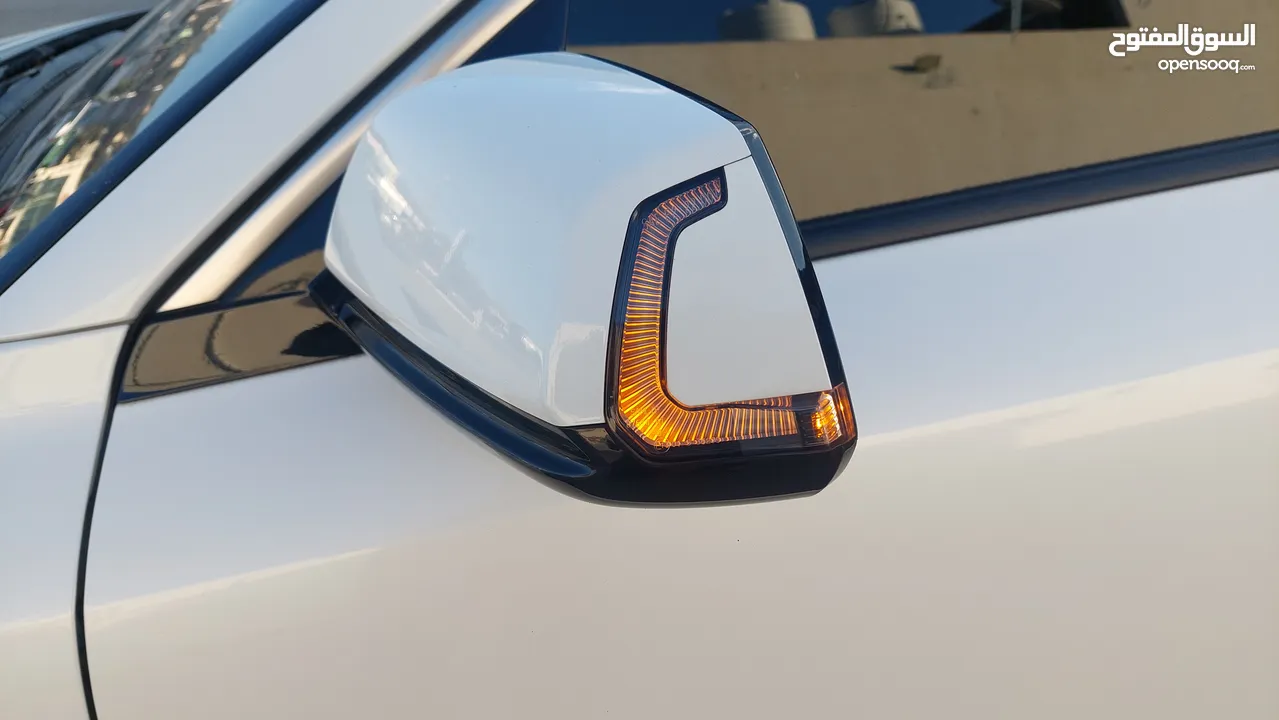 كيا نيرو هايبرد كامل الإضافات بدون فتحه سقف 2023 .