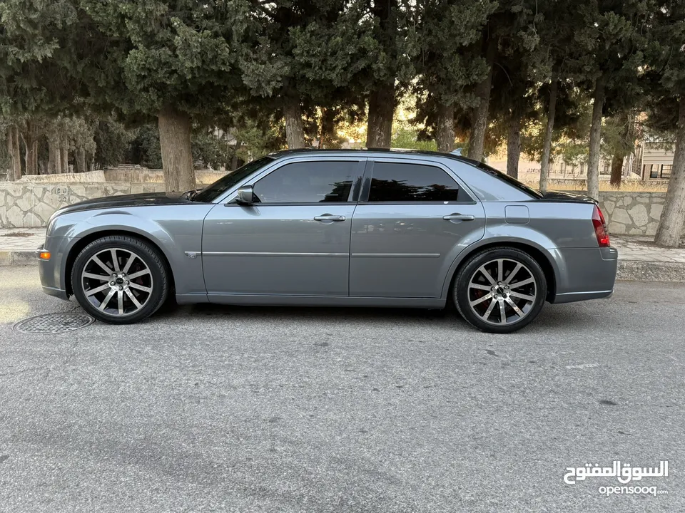 ‏chrysler 300c 2006 6.1srt