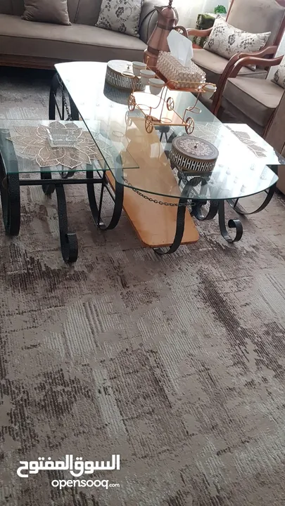 اثات منزل مستعمل طربيزات مع كورنر