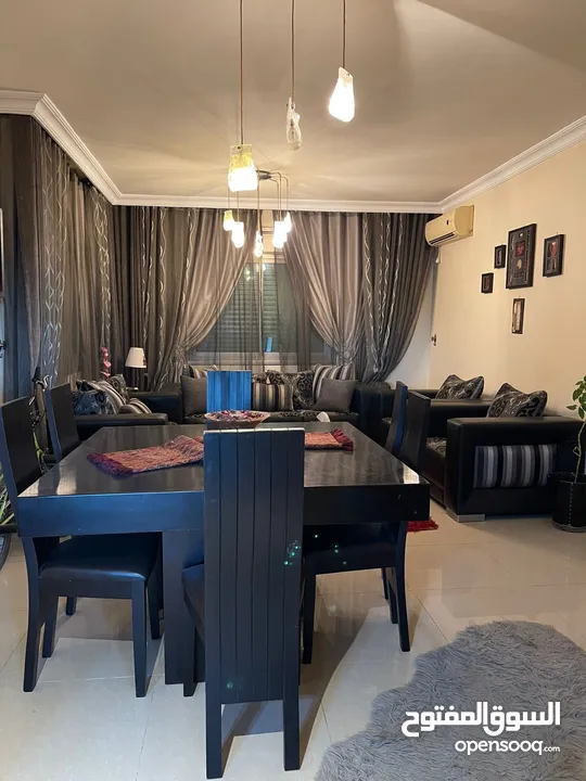 شقه مفروشة بالكامل للايجار