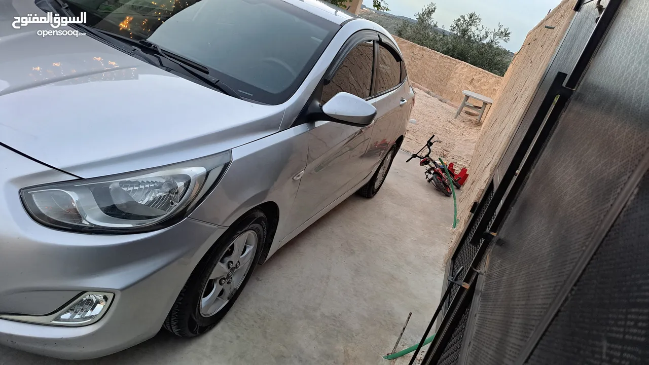 هونداي اكسنت 2014 ديززل 4 غيار صفر مشاكل  يد اوولا 1600 تيربو كاااش فقط