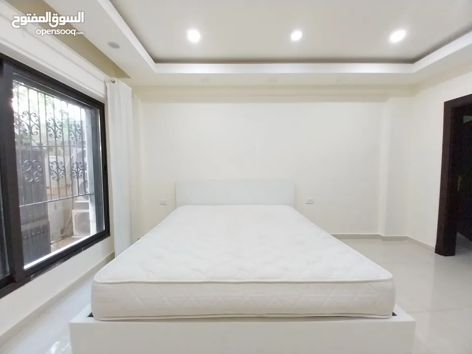 شقة للايجار في عبدون  ( Property 34968 )