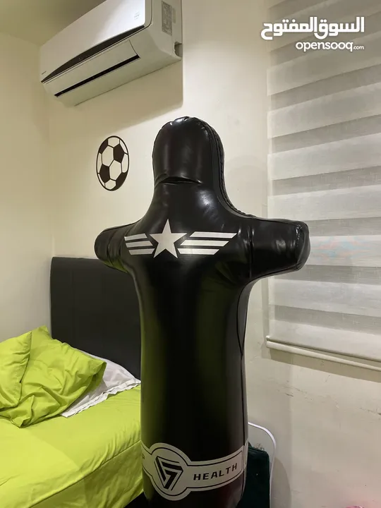 Boxing  جديد للبيع بسعر جيد