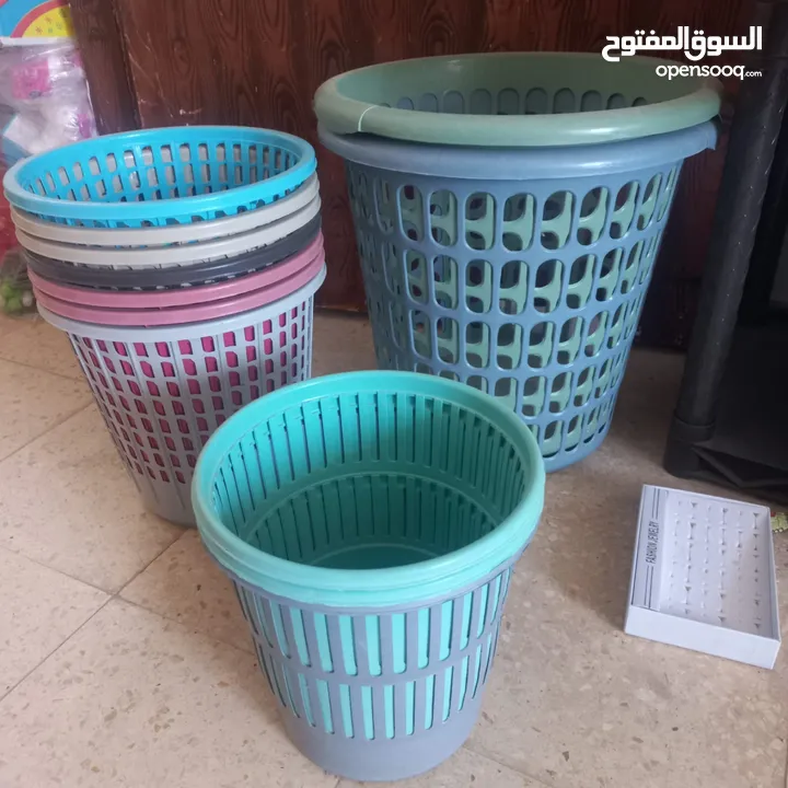 لقطة لقطه لقطه  بضاعه محل نثريات واكسسوارت وادوات منزليه والعاب للبيع المستعجل