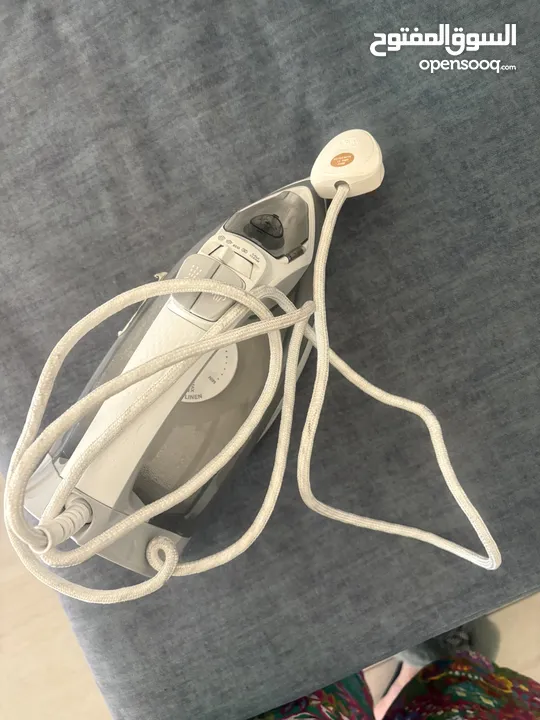 مكواية فيليبس Philips بخار - لون رمادي وابيض نظام بخار بلس Plus