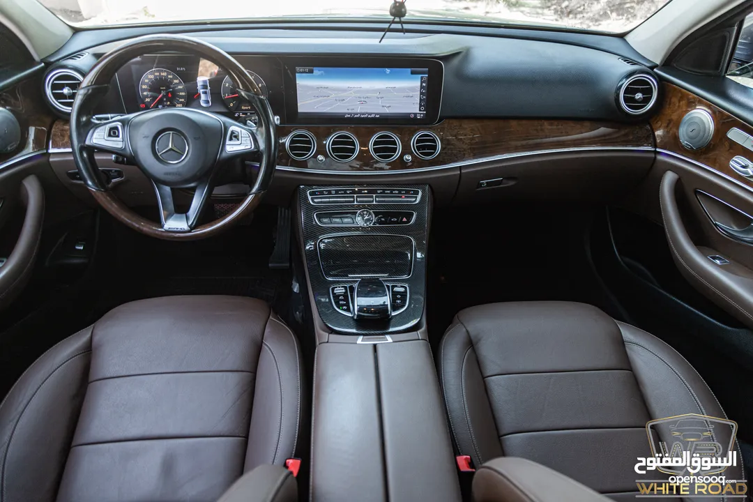 Mercedes E200 Amg kit 2017 Gasoline