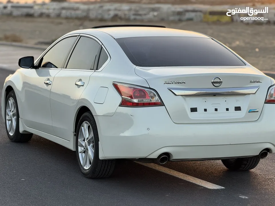 NISSAN ALTIMA 2015 KOREAN SPICS FULL OPTION LOW KM