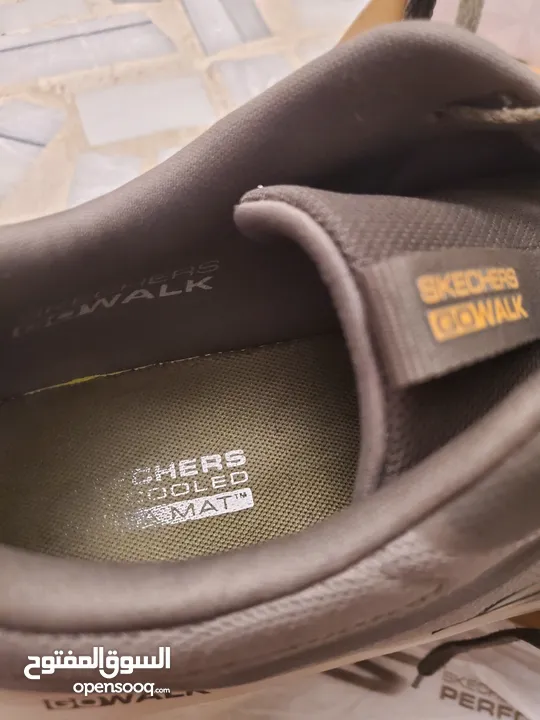 SKECHERS MEN'S GOwalk Flex .