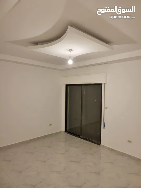 شقة سكنيه مميزه اطلاله رائعه