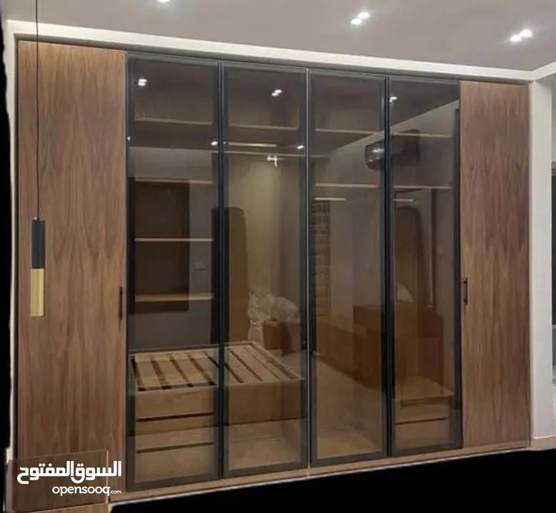 خزائن جامبو واجهات زجاج واضاء
