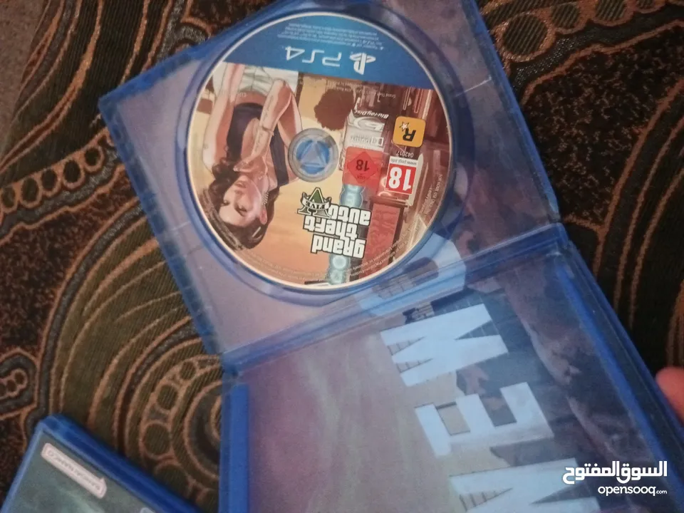 CD playstation 4 بحالة ممتاز