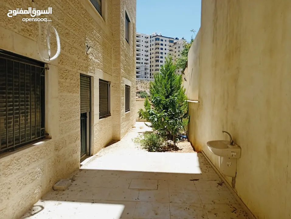شقة للبيع او البدل