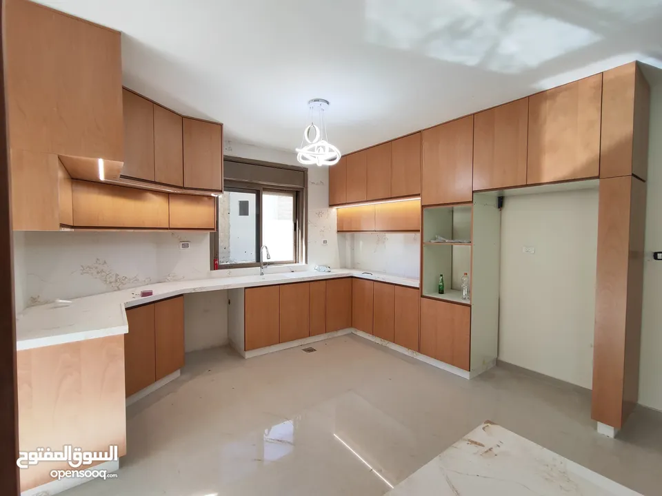 شقة جديده سوبر ديلوكس غير مفروش للايجار في الماصيون