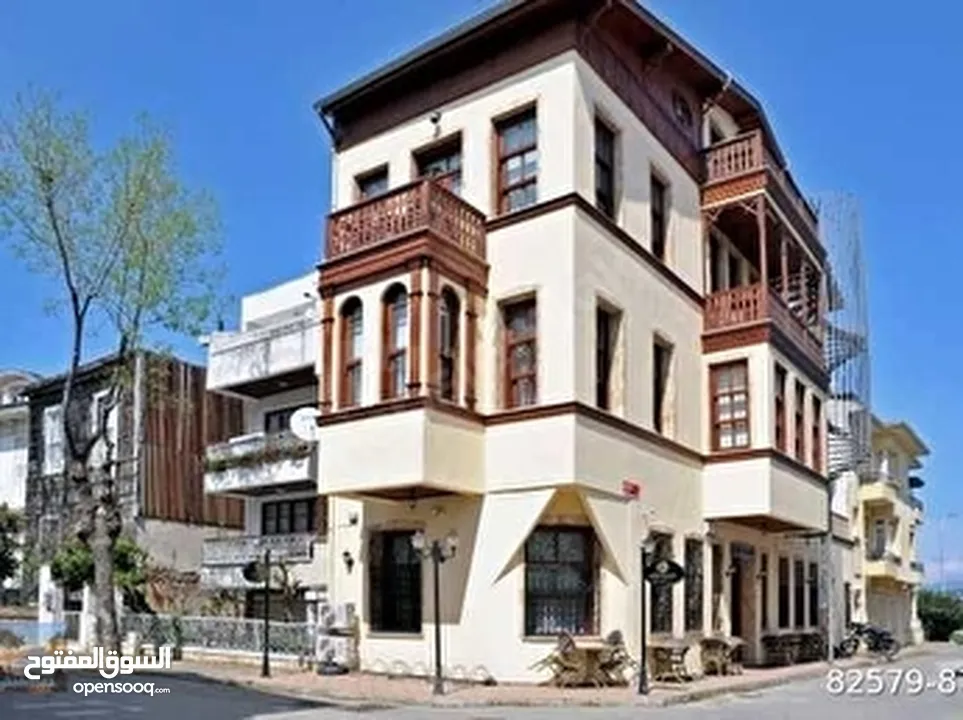 مشروع فندق معروض للبيع في مدينة اسطنبول في مركز المدينة الموقع مهم واستراتيجية جدا المساحة الصافية 2