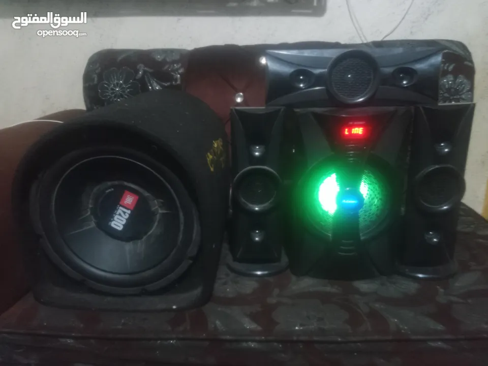 مسرح منزلي للبيع بحال الوكاله مع بزوكا