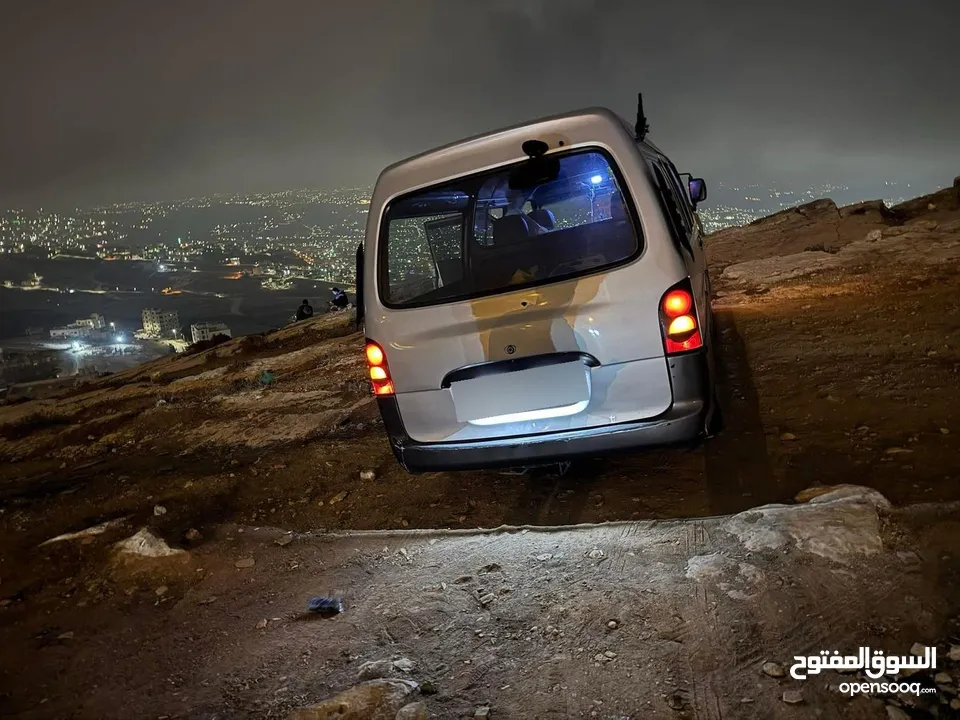 باص h100 للبيع