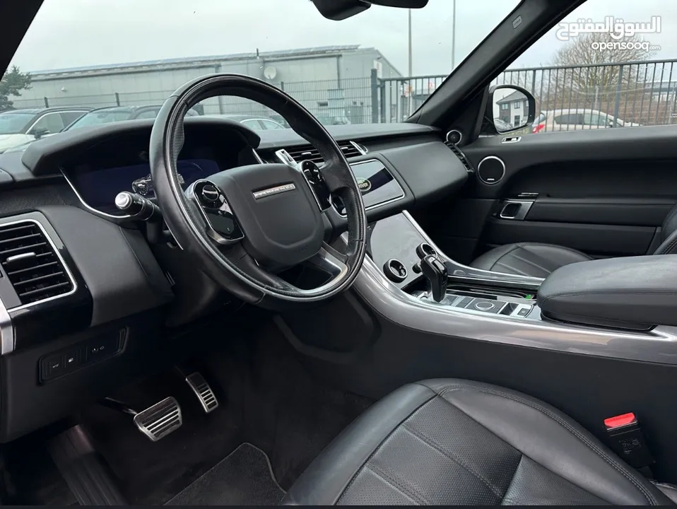 30 الف كيلو   وارد المانيا بحال الوكالة  Range Rover Sport 2022