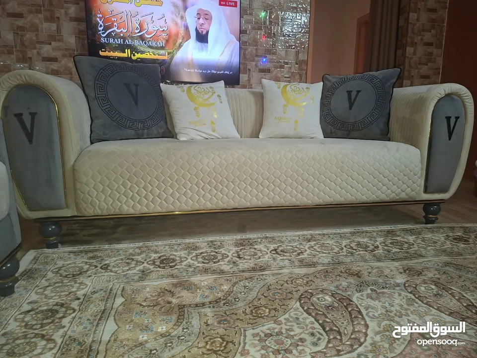 كنب استعمال خفيف بالصلاة عالنبي