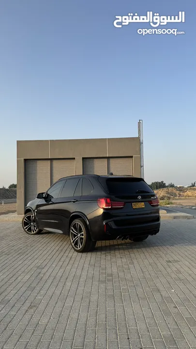 BMW X5 M POWAR مزيج بين القوة و الفخامة موصفات خاصة