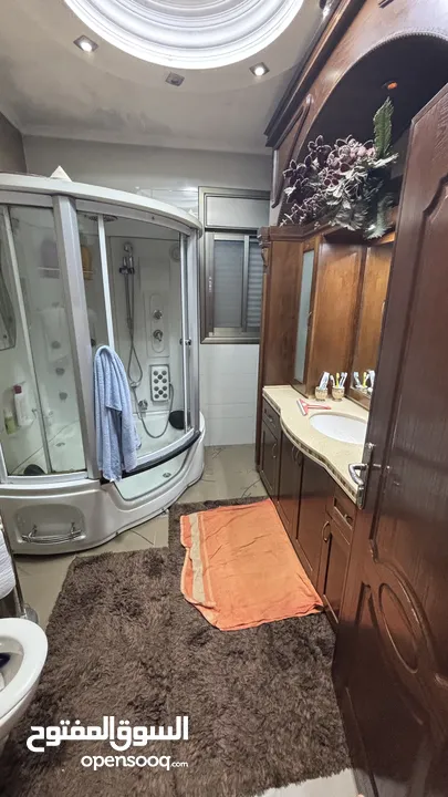 روف 400 متر للبيع