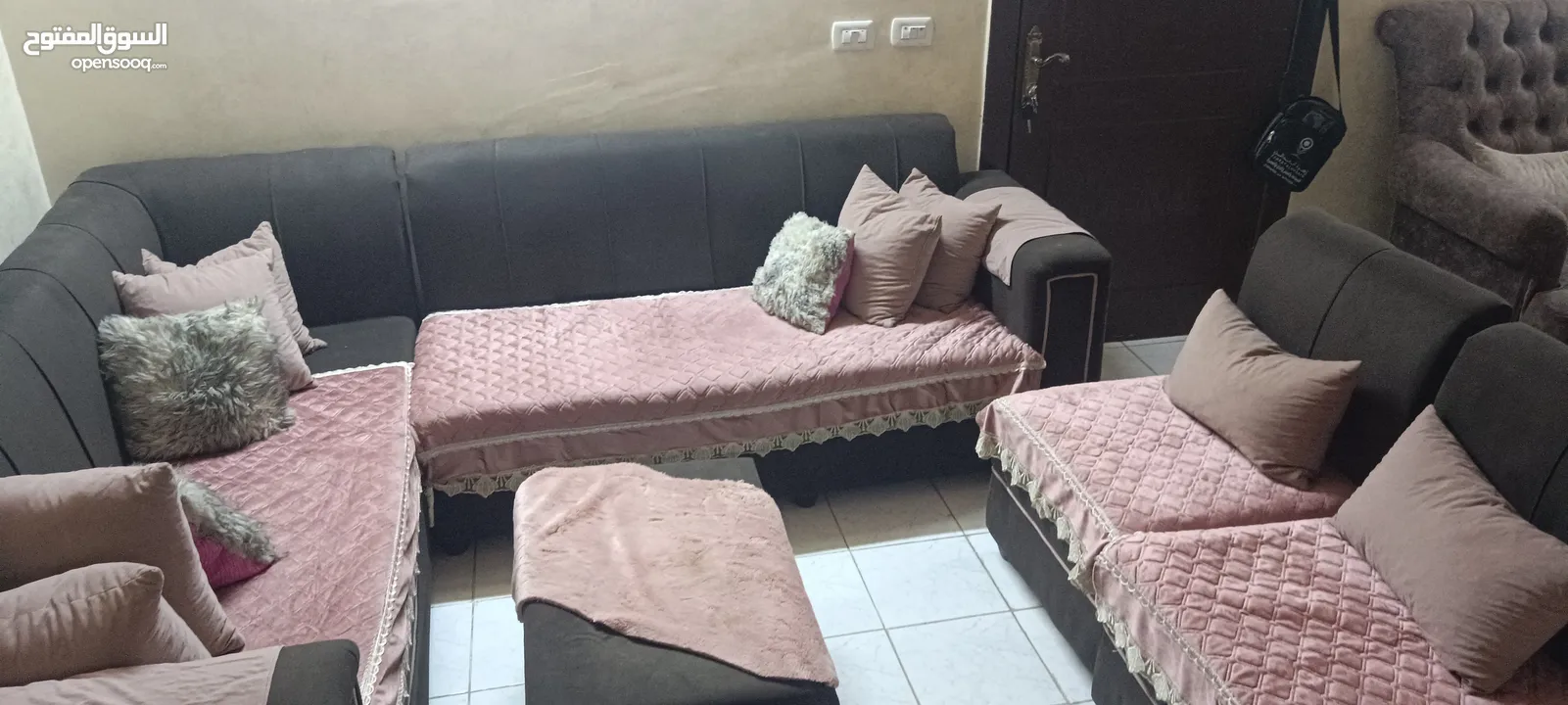 طقم كورنر للبيع بحاله جيدة جدا