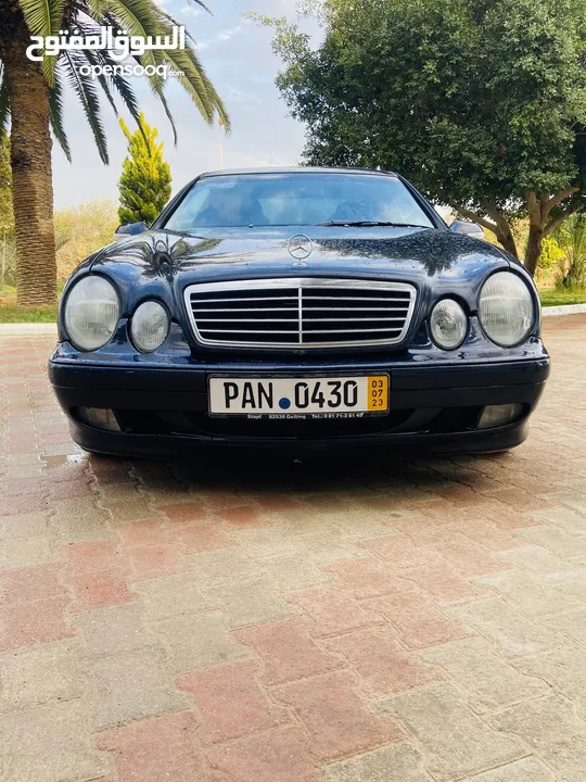 مرسيدس clk محرك 8 .43. AMG موديل 2002 الله يبارك عيب لا ، مكان الزاويه