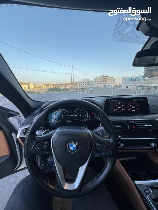 Bmw 530e 2017 بحالة الوكاله