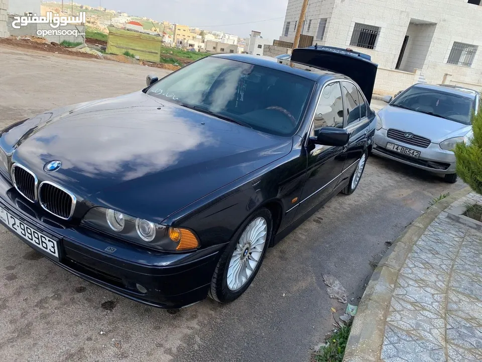 Bmw 520i للبيع