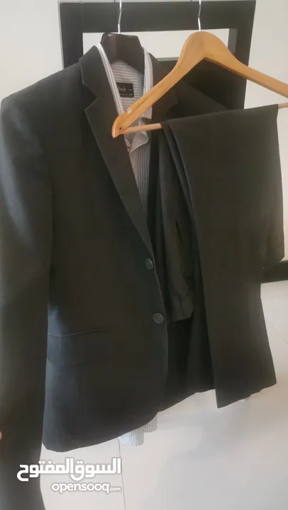 Formal Suit for men - size S