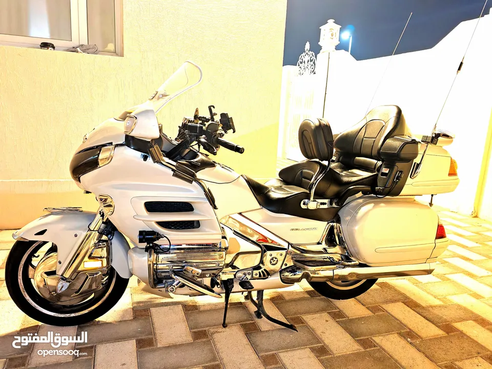 GOLDWING 2010 fully loaded
