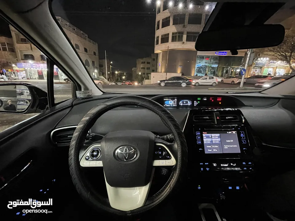 تويوتا بريوس -ليثيوم -Toyota Prius 2017 / 2017