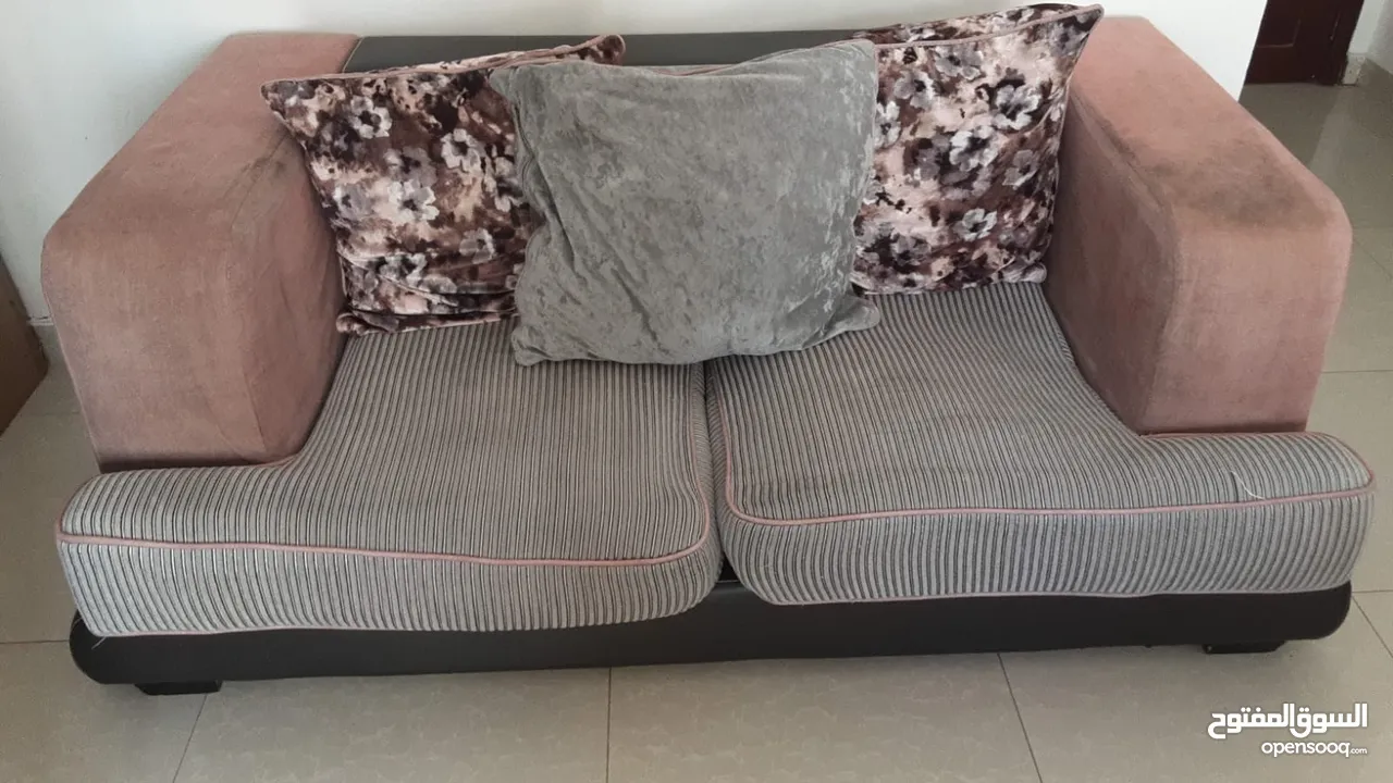 Sofa 4 seats two- two 30 RO only.
