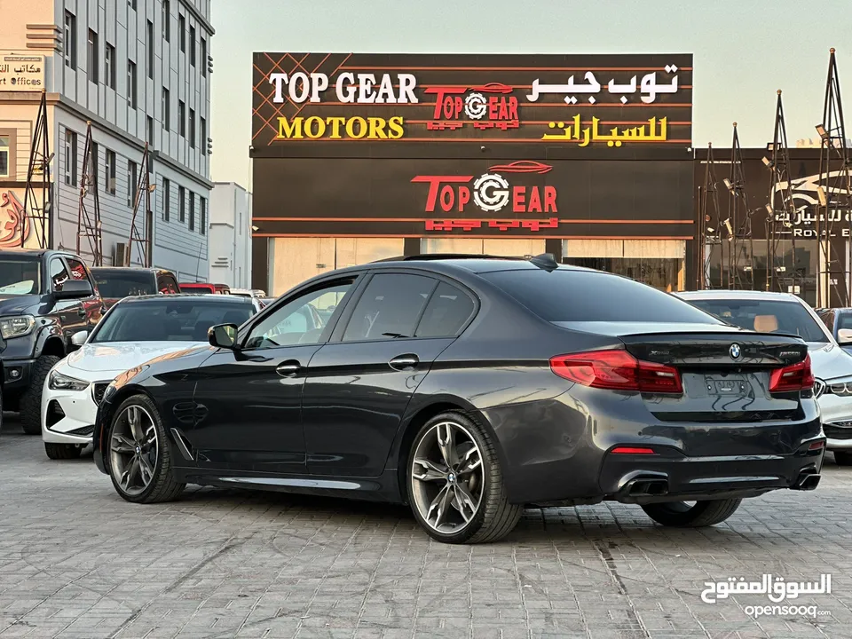 بي ام دبليو 550i 2018