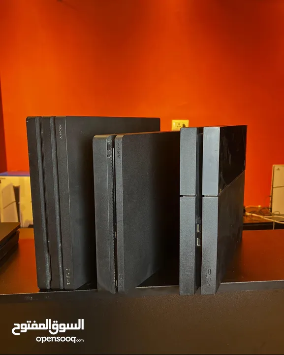 بلايستيشن.بلايستيشن4.PlayStation. بلايستيشن للبيع. Ps4 slim. Ps4 fat.