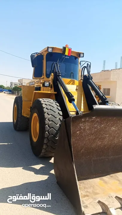 جرافه لودر  L90 VOLVO