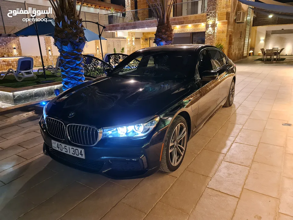 سيارة BMW 740 موديل 2017 مواصفات خاصه فل كامل اعلى مواصفات