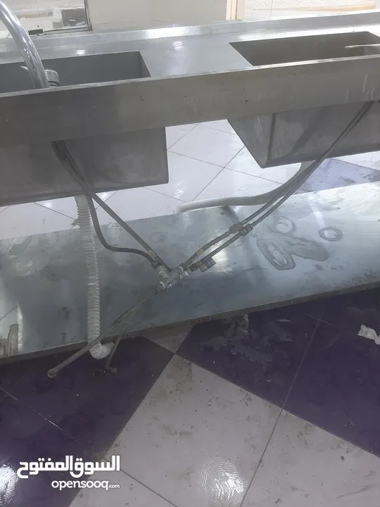 مجلى ستانليس ستيل حوضين تفصيل طول 3 متر وعرض متر وارتفاع متر مع رف ستانلس سفلي وارجل تطويل وتقصير