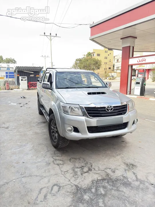 تويوتا هايلوكس 2008