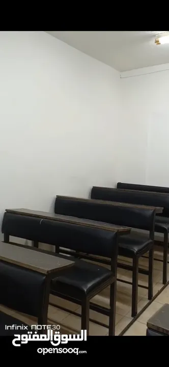 مركز ثقافي للبيع لعدم التفرغ