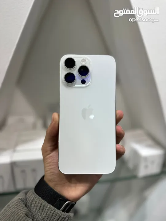 ايفون 16 برو ماكس 512GB جيجا لون ابيض تيتانيوم الصحراوي الجديد  جديد بدون كرتونة نو اكتف