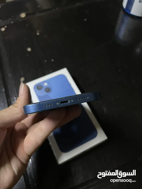 iPhone 13 عادي وكاله مع كرتونه128 جيجا