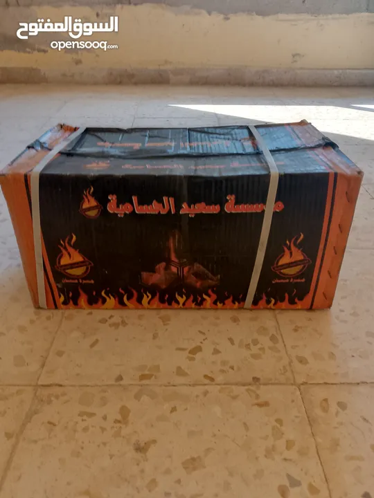 فحم مصري مضغوط  يتوفر نوعين فحم ارجيلة وفحم شوي وبسعر مناسب