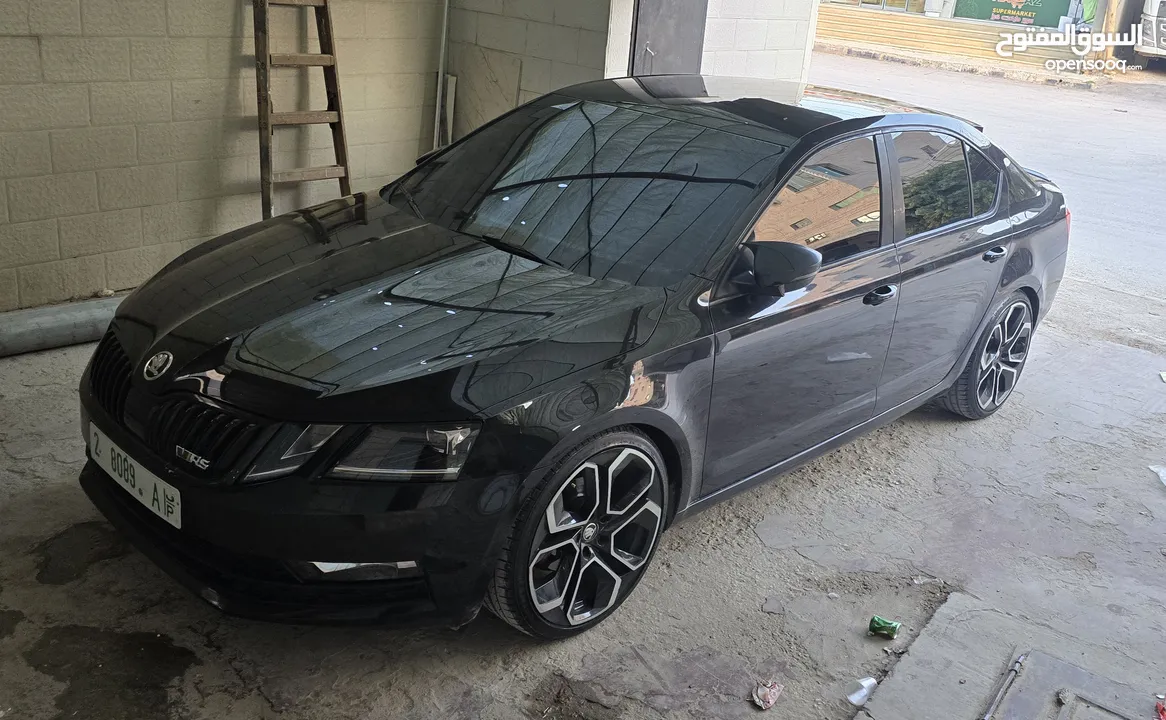سكودا اوكتافيا اتوماتيك ماتور 2000