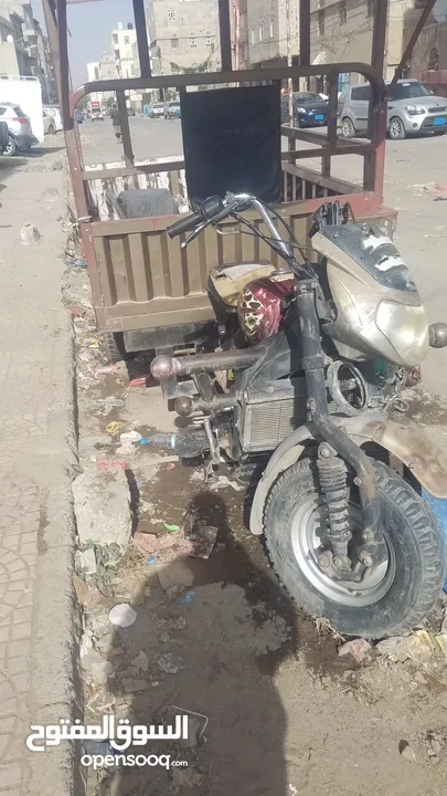 للبيع دراجه نارية نوع شامكوا هندي مستخدم نظيف