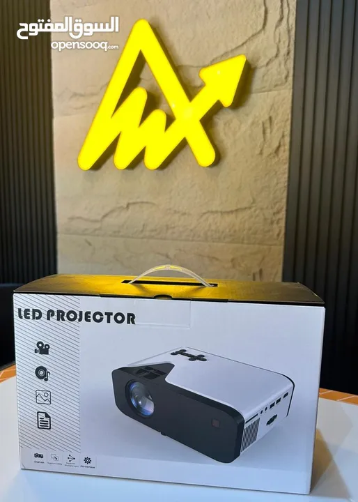 جهاز عرض داتا شو /بروجيكتر بدقة وجودة عالية جدا بروجيكتر مع انظمة عالية جدا وضوع 1080p متنقل