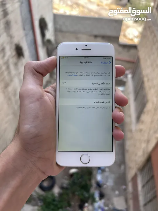 جهاز آيفون 6 عادي المساحه 16  عليه آيكلاود داخلي بس شغال